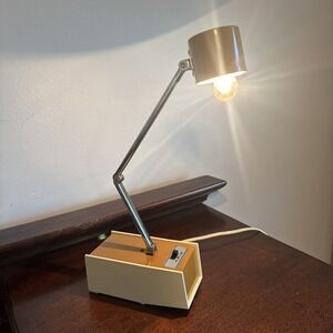 Model 53 Hamilton Industries Chicago Folding Table Lamp Japan Vintage